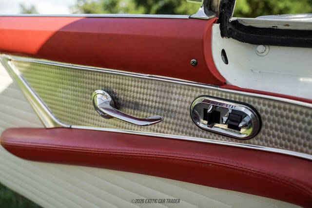 1956 Ford Thunderbird