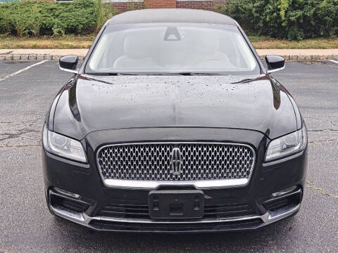 2018 Lincoln Continental Select