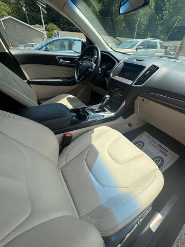 2016 Ford Edge Titanium