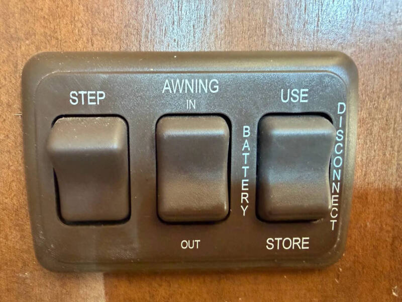 2012 Freightliner XCS Chassis