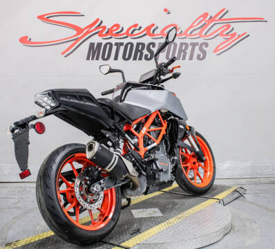 2021 KTM 390 Duke