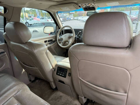 2003 GMC Yukon XL Denali