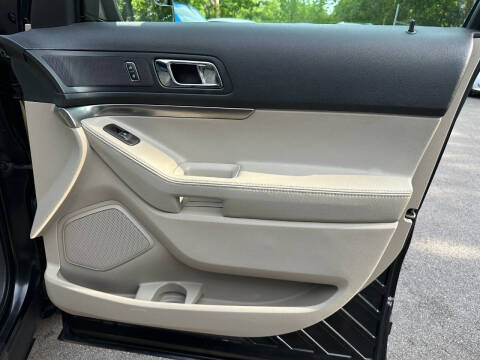 2014 Ford Explorer