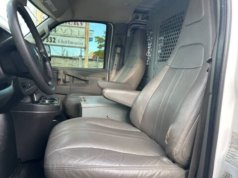 2016 Chevrolet Express 2500