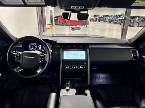 2020 Land Rover Discovery Landmark Edition