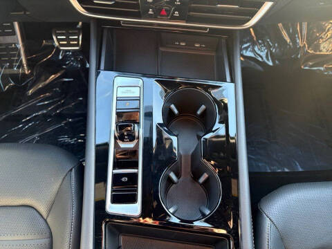 2024 Volkswagen Atlas Cross Sport SEL R-Line 4Motion