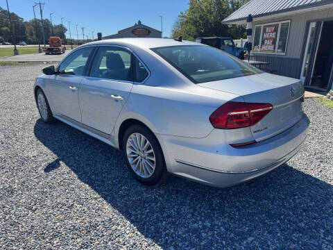 2016 Volkswagen Passat 1.8T SE