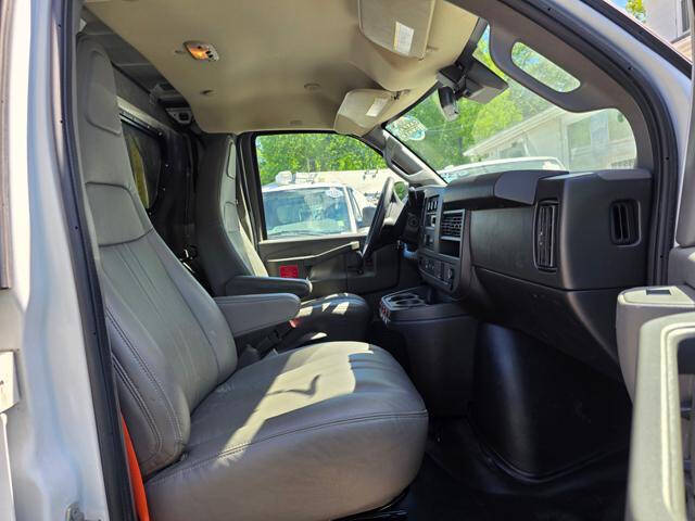 2019 Chevrolet Express 2500