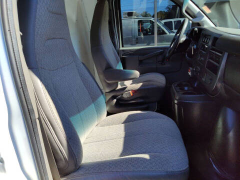 2016 GMC Savana 2500