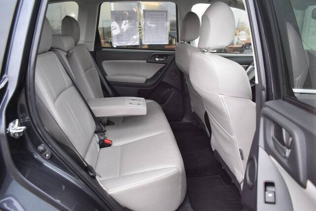 2015 Subaru Forester 2.5i Touring