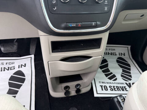 2013 Dodge Grand Caravan American Value Package