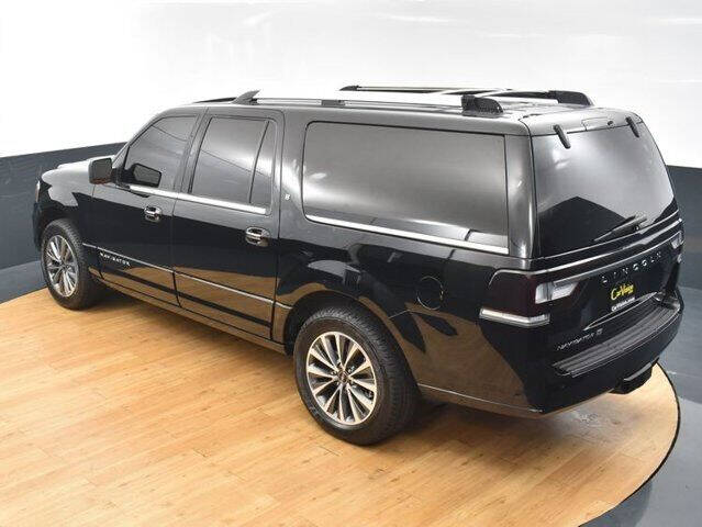 2017 Lincoln Navigator L Select