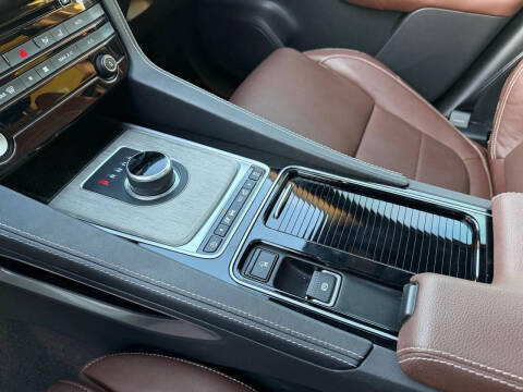 2018 Jaguar F-PACE S