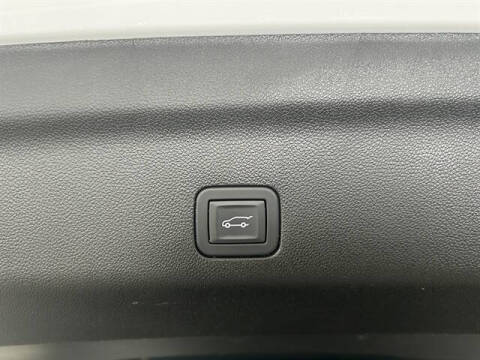 2025 GMC Yukon XL Elevation