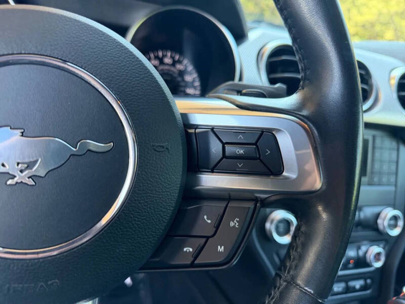 2020 Ford Mustang
