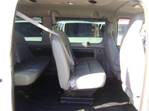 2014 Ford E-Series E-350 SD XL