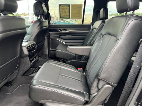 2024 Jeep Wagoneer Series III