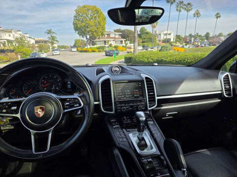 2016 Porsche Cayenne