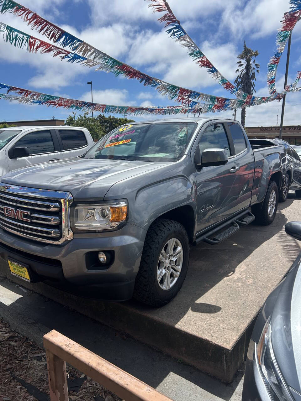 Black 2019 GMC Canyon SLE 4x2 SLE 4dr Extended Cab 6 ft. LB 2