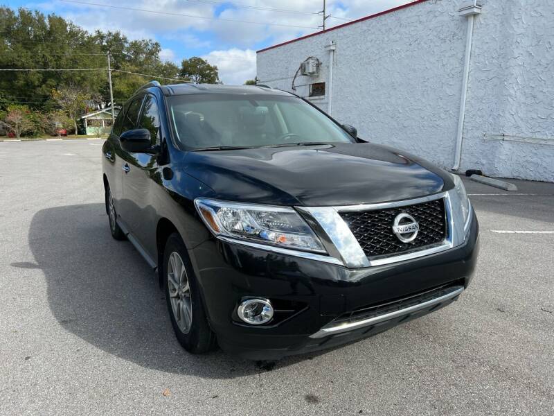 2015 Nissan Pathfinder for sale at LUXURY AUTO MALL in Tampa FL