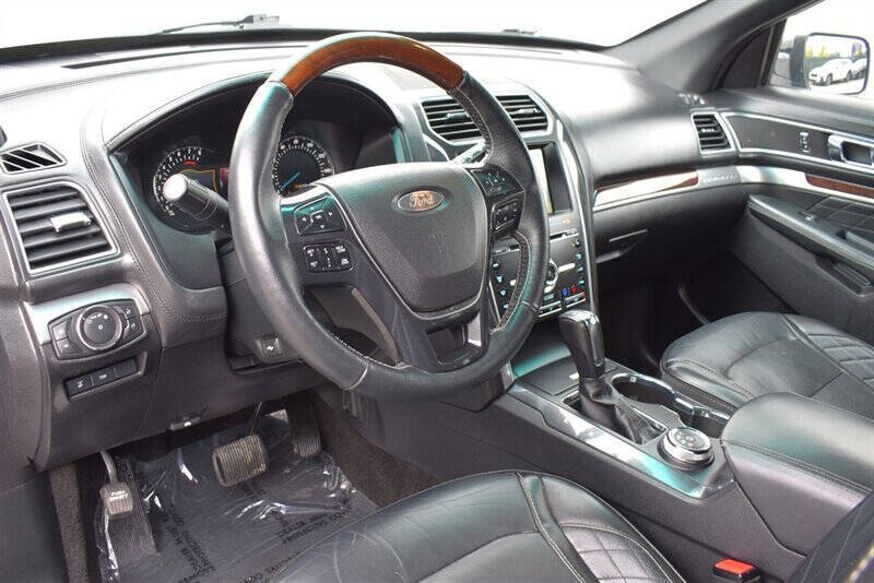 2018 Ford Explorer Platinum