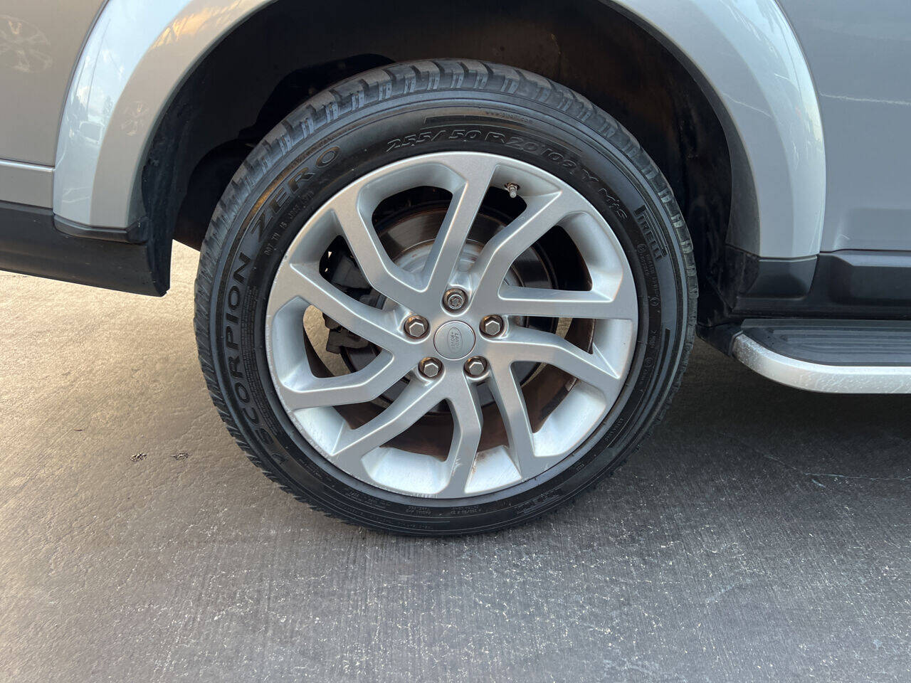 2016 Land Rover LR4  - $20,900