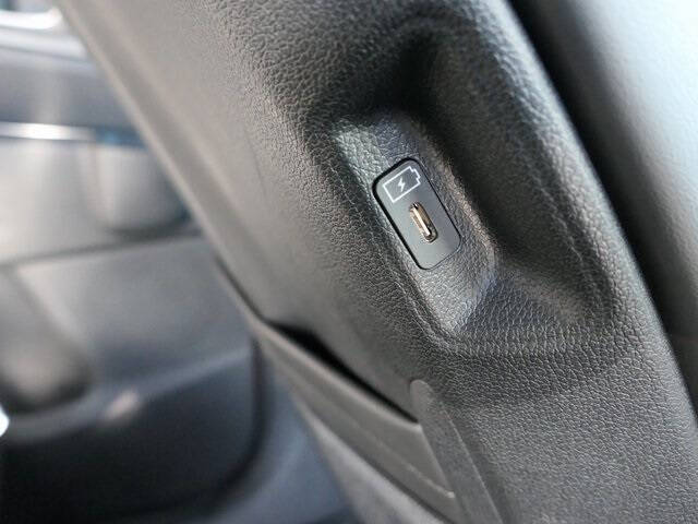 2024 Kia Sorento X-Line EX