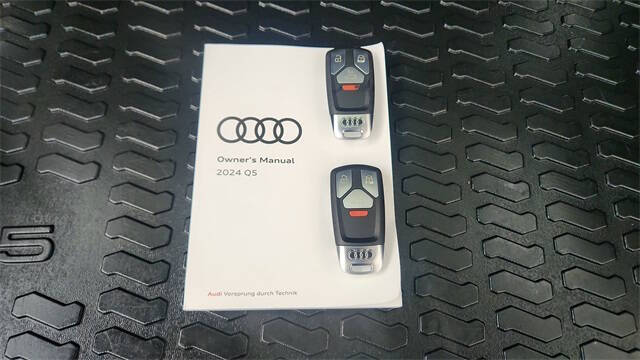 2024 Audi Q5 Sportback quattro S line Prem Plus 45 TFSI