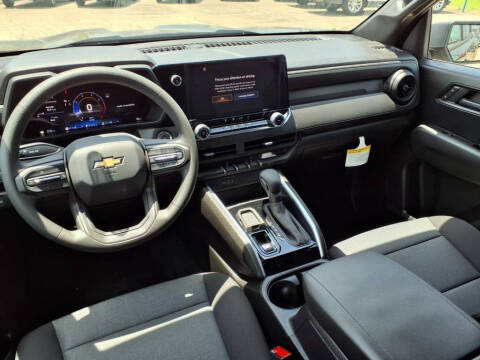 2025 Chevrolet Colorado Work Truck