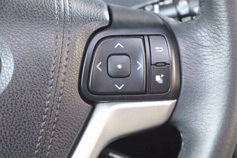 2017 Toyota Sienna SE 8-Passenger