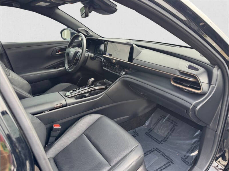 2024 Toyota Crown Limited