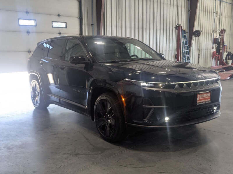 2025 Jeep Wagoneer S Launch Edition