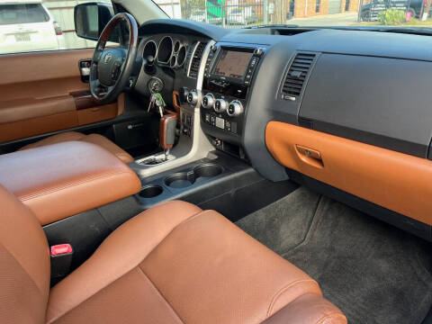 2013 Toyota Sequoia Platinum