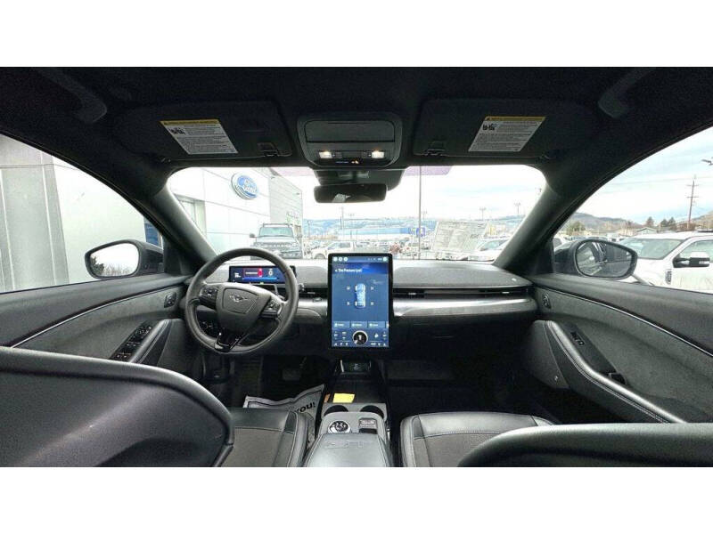 2022 Ford Mustang Mach-E GT