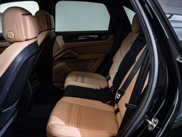 2026 Porsche Cayenne