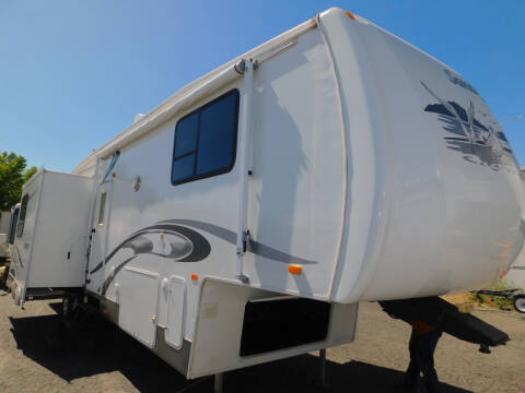 2007 Forest River SANDPIPER 325RSG for sale at Gold Country RV in Auburn CA