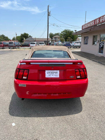 2004 Ford Mustang for sale at Gator's Auto Sales in Garland TX