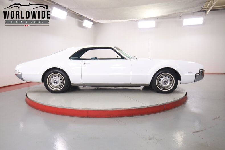 1966 Oldsmobile Toronado