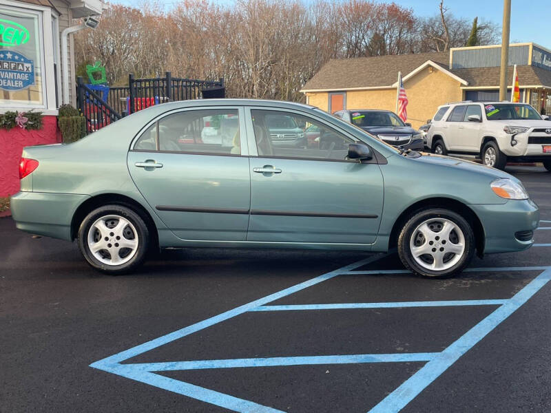 2006 Toyota Corolla CE photo 11