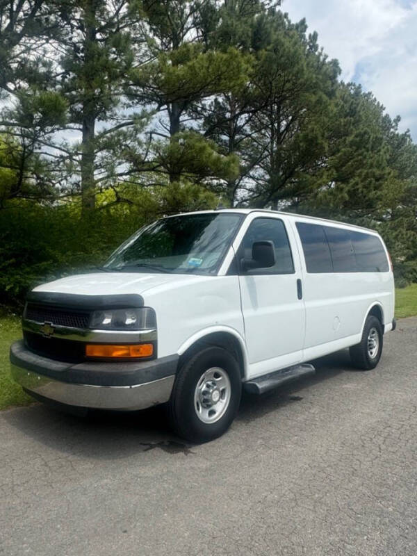 2016 Chevrolet Express LT 2500