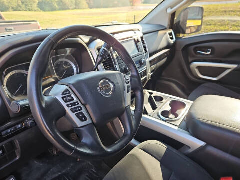 2019 Nissan Titan XD SV