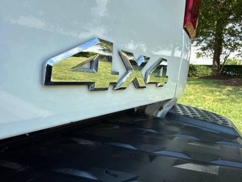 2017 Nissan Titan S