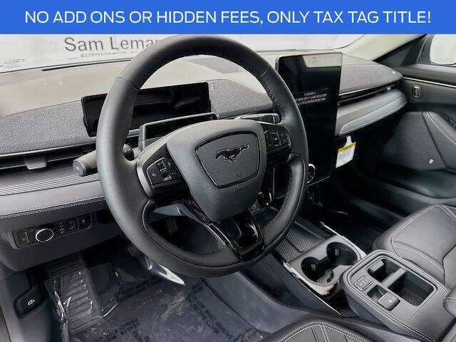 2025 Ford Mustang Mach-E Premium