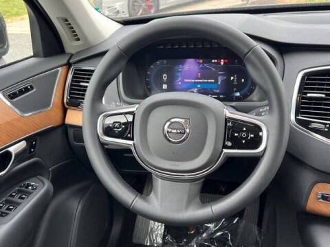 2024 Volvo XC90 B6 Plus Bright Theme 7P