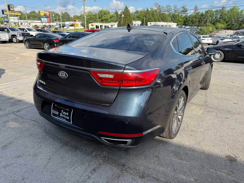 2017 Kia Cadenza Premium