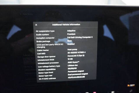 2023 Tesla Model S Plaid
