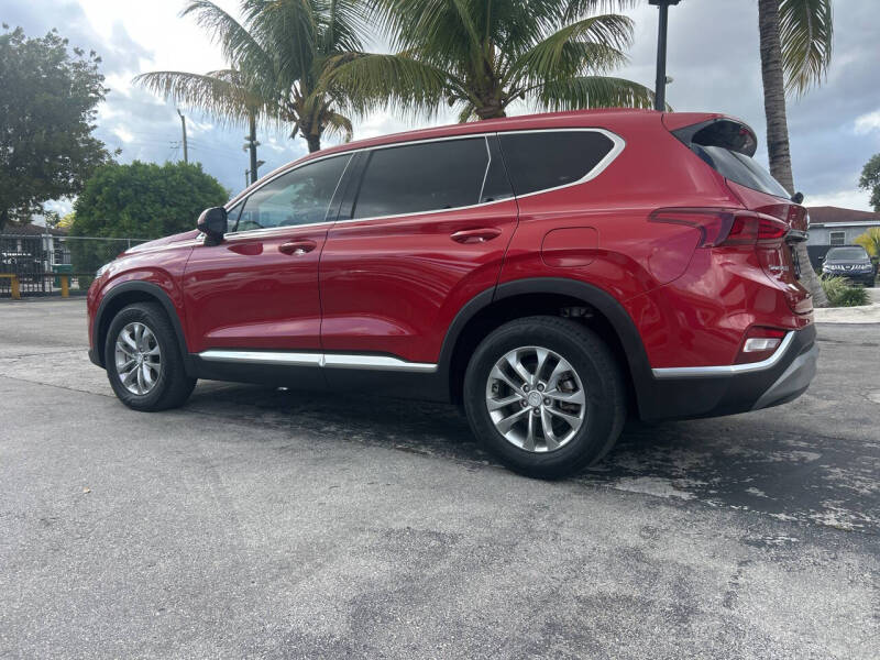 2019 Hyundai Santa Fe SEL 2.4L