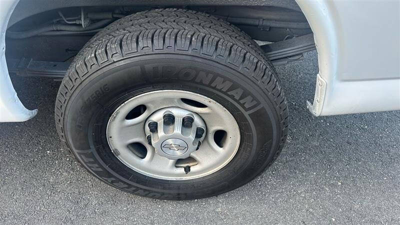 2017 Chevrolet Express 2500