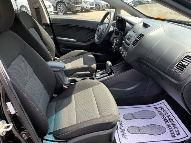 2017 Kia Forte5 LX