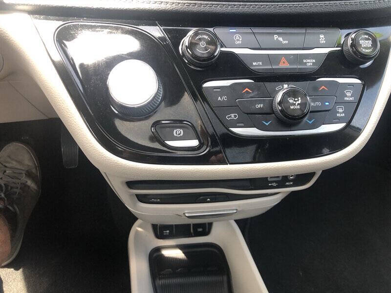 2018 Chrysler Pacifica Limited